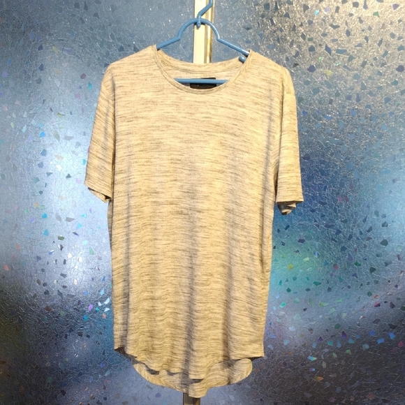 PacSun Light Gray Short Sleeve Tee - Picture 1 of 11